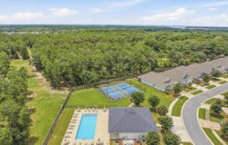 451 Lightning Bug Lane, Freeport, FL 32439