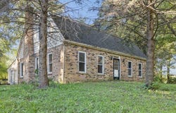 8527 W Dralle Road, Frankfort, IL 60423