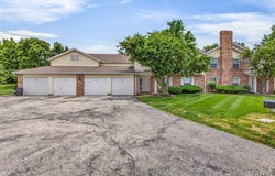 1034 Windstream Drive, St Peters, MO 63376