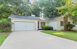 8234 Tupelo Trail, Jonesboro, GA 30236