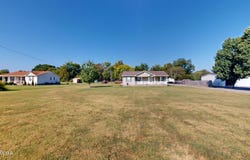 895 Old Fowlkes Road, Dyersburg, TN 38024