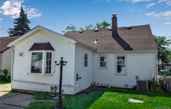 135 Midland Drive, Cheektowaga, NY 14225