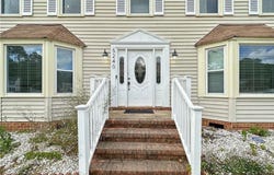 5240 Prestwick Street, Virginia Beach, VA 23464