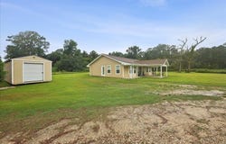 4982 Tillie Smith, Orange, TX 77630