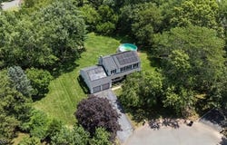 8 Grafton Ct, Hillsborough Twp., NJ 08844