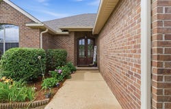 98 Sunline Dr, Petal, MS 39465