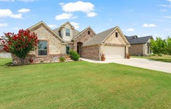 152 Crenshaw CT Street, Stephenville, TX 76401