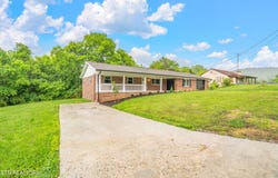 7220 Beelertown Rd, Powell, TN 37849