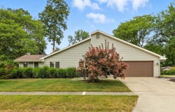 7415 Tanbark Lane, Fort Wayne, IN 46835-1350