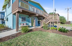 1 Lauderdale Drive, ROCKPORT, TX 78382