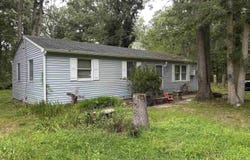 418 Melon Ave, Egg Harbor City, NJ 08215