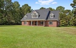535 Graves Rd., Ellisville, MS 39437
