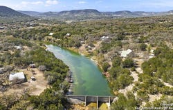 668 Indian Mound, Tarpley, TX 78883