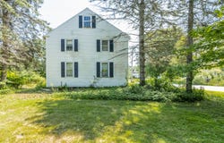 27 Meetinghouse Road, Biddeford, ME 04005