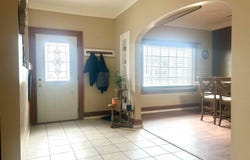 1110 W 7th St, Hastings, NE 68901