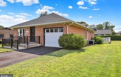 1621 BRADFORD AVENUE, READING, PA 19607