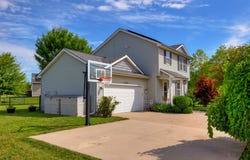 10303 Stonebridge Drive, Johnston, IA 50131