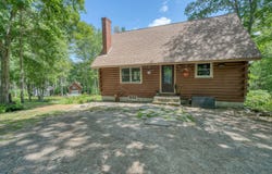 661 Chapel Road, Waldoboro, ME 04572