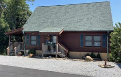940 Buck Way, Sevierville, TN 37876