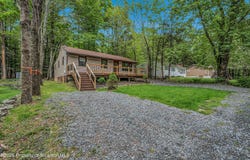 40 Honey Bear Road, Lake Ariel, PA 18436