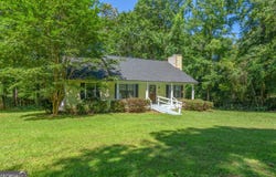 195 N Lake, Sandersville, GA 31082
