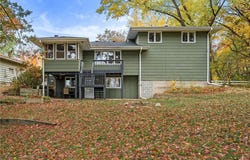 8401 Meadow Lake Road N, New Hope, MN 55428