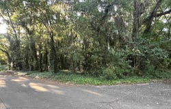 Shangri la, Tallahassee, FL 32303
