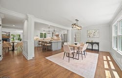 40 Sherbrooke Dr, Florham Park Boro, NJ 07932-2816