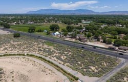 3730 Lisa Road SW, Albuquerque, NM 87121