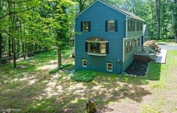 110 Stonefield Road, Milford, PA 18337