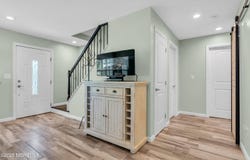 17 Hemlock Street, Hazlet, NJ 07730