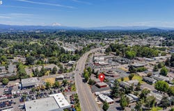 786 NE BURNSIDE RD, Gresham, OR 97030