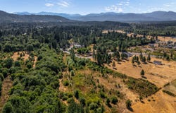 620 W River Street, Cave Junction, OR 97523