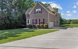 1376 Trafalgar Drive, High Point, NC 27262