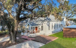 2716 Mechanics Avenue, Thunderbolt, GA 31404