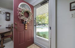 21712 Prestwick Avenue, Harper Woods, MI 48225-2370