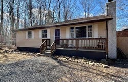 8 Tulip Lane, Thornhurst, PA 18424