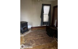409 Lehnen, Norway, IA 52318