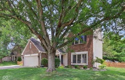 10811 Briar Stone Lane, Fishers, IN 46038