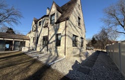 1772 Birch Street, Des Plaines, IL 60018
