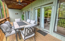 321 Notch Lane, Branson West, MO 65737