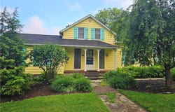 236 S Hambden Street, Chardon, OH 44024