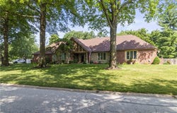 2005 NW Fawn Drive, Blue Springs, MO 64015