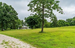 10107 Cannon Mines Road, Cadet, MO 63630