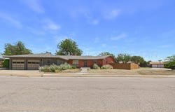 307 E LINDA Drive, Pampa, TX 79065-3735