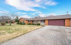 2429 Spencer Dr., Owensboro, KY 42301-0000