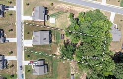 297 Woodbury, Hull, GA 30646