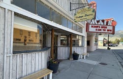 219 Main St, Mackay, ID 83251