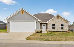 203 Toro Dr., Winona, TX 75792