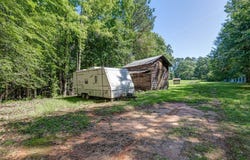231 Lower Lovelace Road, West Point, GA 31833